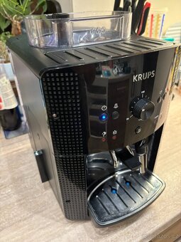 Krups Essential EA810B70 - 3