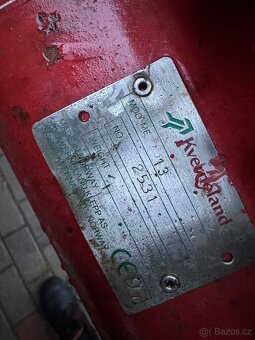 Soutěžní pluh Kverneland MZ + hattat c3065 - 3