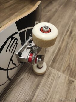Prodám skateboard Inpeddo - Skate Komplet Am Inpeddo Smarty - 3