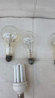 Různé druhy žárovek - 3
