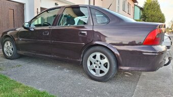 Prodám Opel Vectra B 1.8 16V benzin - 3