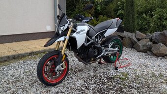 Aprilia Dorsoduro 750 - 3