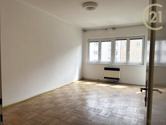 Pronájem byt 3+1 CP 77m2, v Brně na ulici Merhautova s ba... - 3