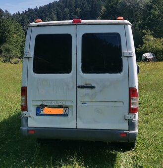 Vymenim Mercedes sprinter 2.2 CDI 60kw osobne auto 9 miestne - 3