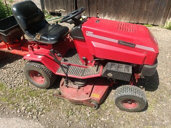 Zahradní traktor Westwood nefunkční REZERVOVÁNO - 3