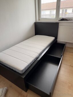 Jednolůžková postel MALM IKEA černá - 3