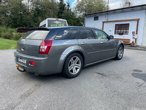 Chrysler 300c 3.0 crd 196kw - 3
