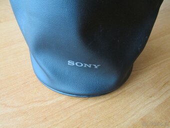 Pouzdro na objektiv Sony - 3
