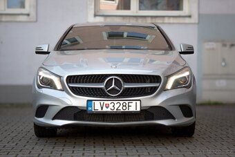 Mercedes-Benz CLA Kupé 180 AMG LINE - 3