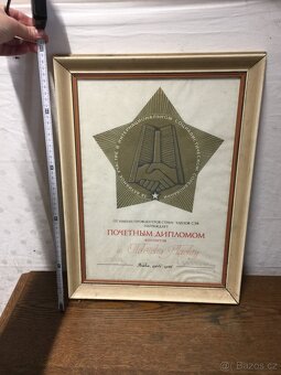 retro sovětský komunistický diplom - 3