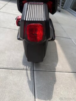 Segway eKickScooter ZT3 Pro E - 3