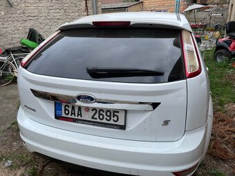 Ford Focus II - 3