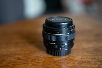 Canon 50mm f/1.4 USM - 3
