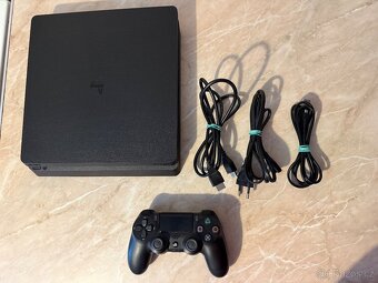 Playstation 4 PS4 - 3