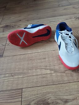 sálové tenisky nike vel.39 - 3