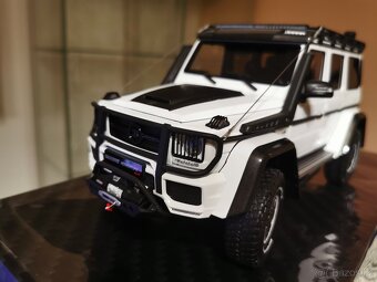 Model auto mercedes benz G brabus 1:18 almost real - 3