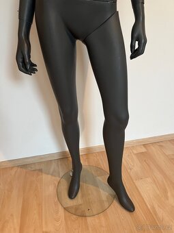 Figurina damska - 3