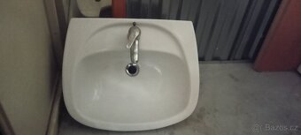 2 umyvadla + sušák na prádlo - 3