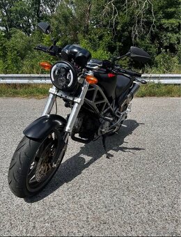 Ducati Monster - 3