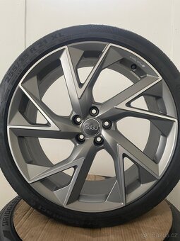 Original zimni alu Audi RS Q3 SQ3 RSQ3 r21 5x112 - 3