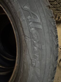 215/60 R16 zimní 4ks - 3