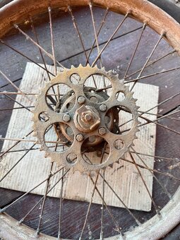 Čz předválečná - kolo malý buben - 3