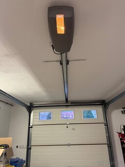 Sekční garážová vrata - 3