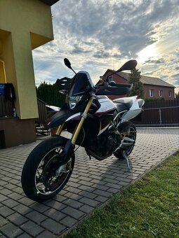 Aprilia Dorsoduro - 3