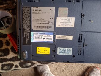 Staré notebooky 8 kusu - 3