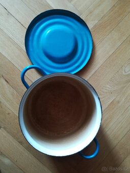 Modré hrnce, nočník, naberacka - 3