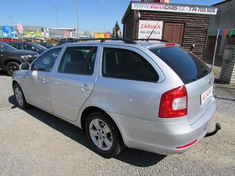 Škoda Octavia II 1.6 TDi 77kW kombi, Servisní kniha, 2.maj. - 3