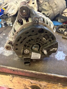 Alternátor 2.0 TDi 103kw - 3