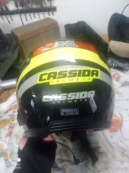 Otevřená helma - 3