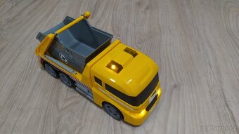 popelari, blikaji a delaji zvuky - 3