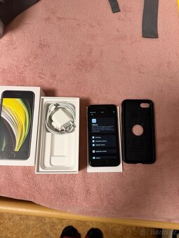 Prodám iPhone SE 2020 black 64gb - 3