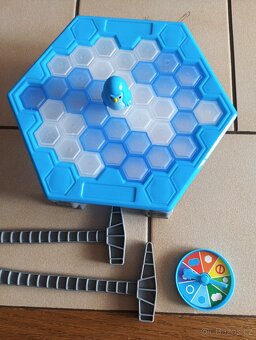 Stolní hra Zachraň tučňáka - 3