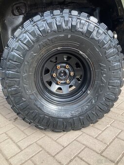 35x12,5 r15 6x139,7 - 3