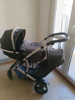 Kočárek pro dvojčata - 3
