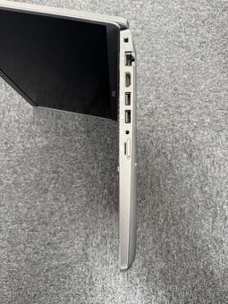 Profesionální notebook Dell Latitude 5501 - 3