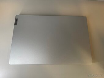Lenovo IdeaPad 5 - 3
