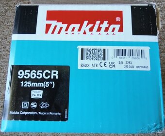 Úhlová bruska Makita 9565CR - 3
