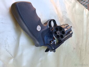 Colt king cobra 38 special cartridge USA - 3
