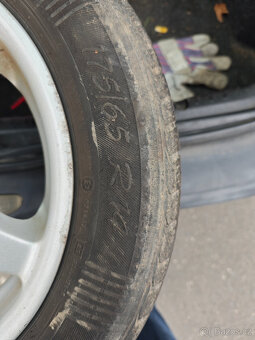 4ks 175/65 R14 pěkný vzorek - 3