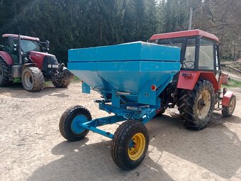 Rozmetadlo průmyslových hnojiv ZDT - 3