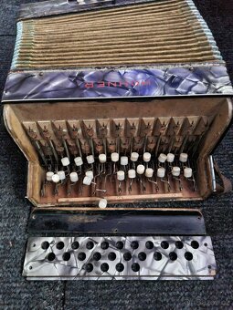 Prodám tahací Harmoniku - 3