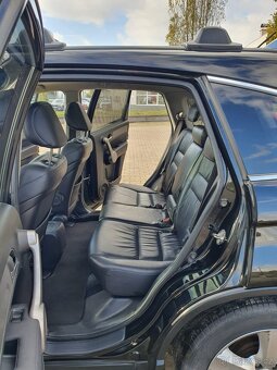 Honda CR-V, 2.2 i-CTDi 103kW - EXECUTIVE - 3