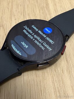 Samsung Galaxy Watch6 44mm černá - 3