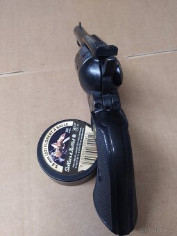 Revolver Flobert Chiappa 6 mm - 3