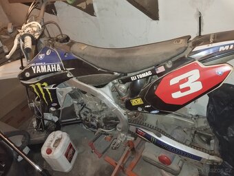 Yamaha yz 450f - 3