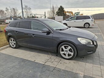 Volvo V60 - 3